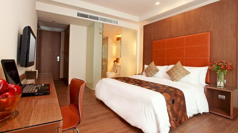 On 8 Sukhumvit Nana Bangkok By Compass Hospitality Hotel Quarto foto